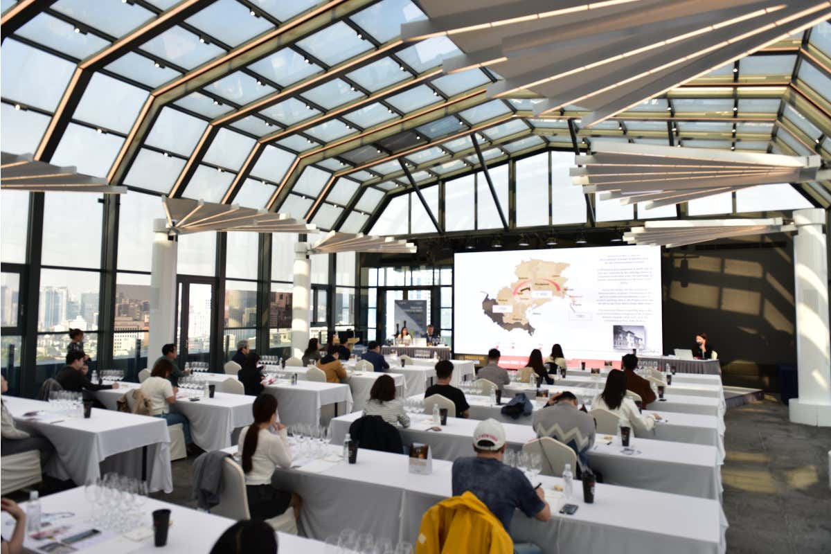 Il Prosecco perde 26 milioni di bottiglie, ma cresce in valore